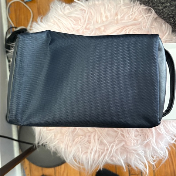 Dior nwot Navy and Black Toiletry Bag - Picture 8 of 12